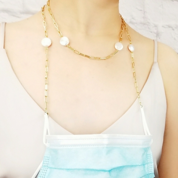 Natural Pearls Paper Clip Mask Holder Necklace NEW - Picture 10 of 10